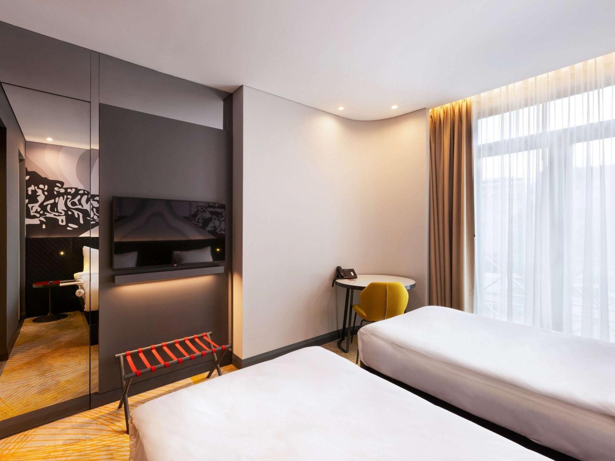 Ibis Styles Istanbul Merter Exterior foto Deluxe room