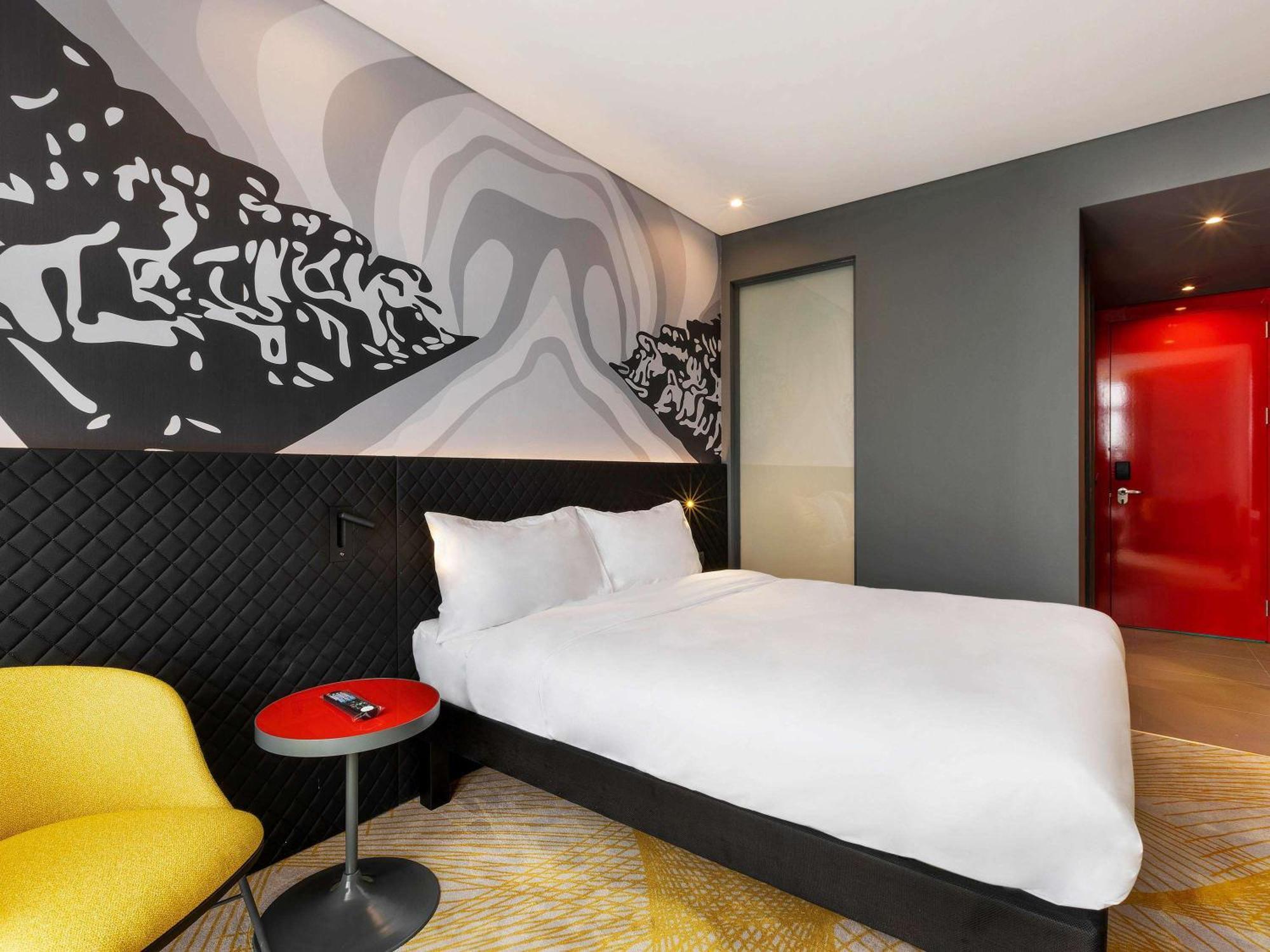 Ibis Styles Istanbul Merter Exterior foto Deluxe room