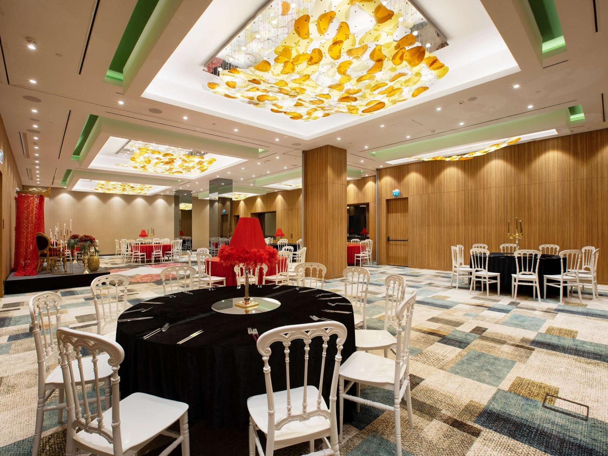Ibis Styles Istanbul Merter Exterior foto The ballroom